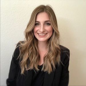 Meet your Posher, Felicia